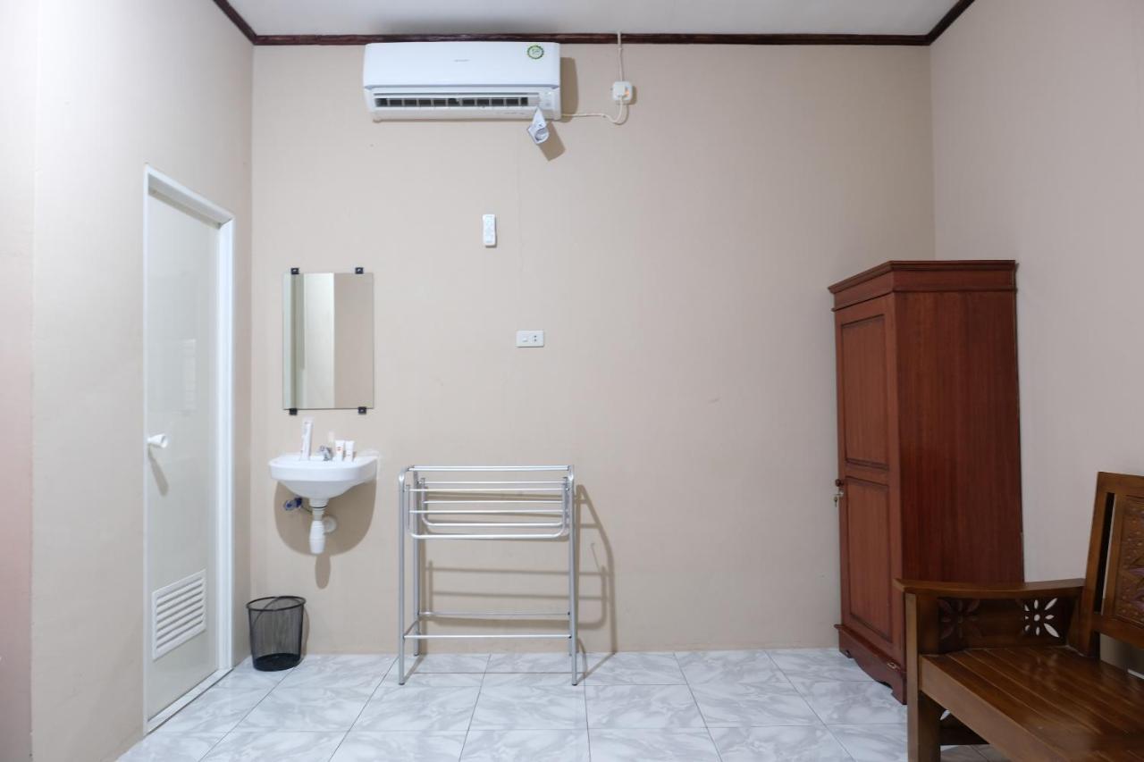 Oyo 1851 Homestay Joss Tanjungbinga Exteriér fotografie