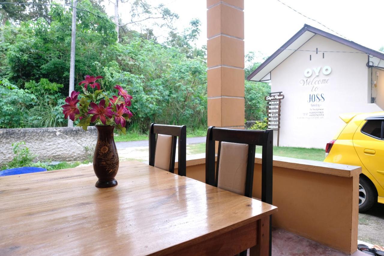 Oyo 1851 Homestay Joss Tanjungbinga Exteriér fotografie